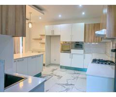 Luxuoso Apartamento T3 no Triunfo novo