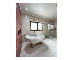 Arrenda-se Luxuosa Moradia T5 Mobilada no condomínio Garden sommerschield - 5