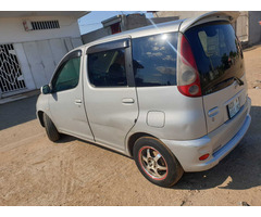 Toyota Fun Cargo - 145 mil - 4
