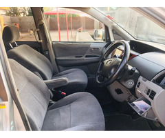 Toyota Voxy - 5