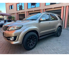 Toyota Fortuner 4x4