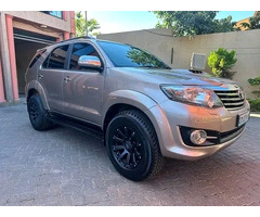 Toyota Fortuner 4x4 - 4