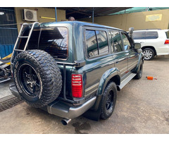 Toyota Land Cruiser 4x4 - 2