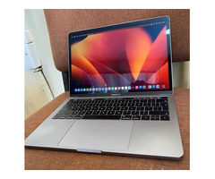 MacBook Pro TouchBar (2018)