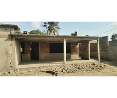 Venda-se boa  Obra tp3 Na Matola N4 Mussumbuluco na estrada vermelha.