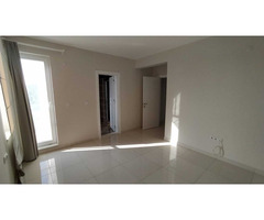 Vende-se Apartamento luxuoso T3 no condominio Laulane Park - 2