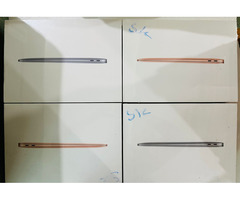 MacBook Air M1 / 13.3" / 256GB SSD ( selado )