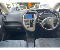 Vende se Toyota Ractis recém importado do Japão bom preço - 2