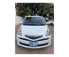 Vende se Toyota Ractis recém importado do Japão bom preço - 4