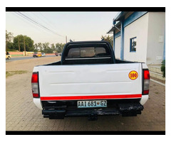 Nissan Hardbody Diesel - 6