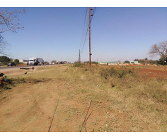 VENDE SE 1HECTAR(100/100) NA MATOLA N4 TCHUMENE-2 A BERMA DA ESTRADA, - 3