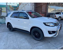Toyota Fortuner 4x4 - 1