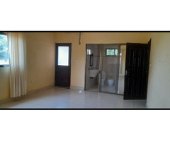 Arrenda-se linda casa tp4 com piscina na Matola 700 a berma da estrada - 3