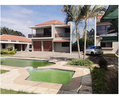 Venda-se luxuosa casa tp4 Na Matola N4 a 100 metros nas proximidades do condomínio garden Park