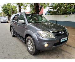 Toyota Fortuner Gasolina - 6