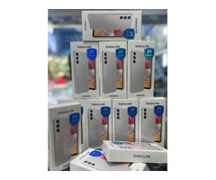 Samsung A14 (128GB+ 4GB RAM) selados