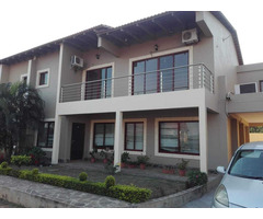 VENDA-SE LINDA CASA DUPLEX TIPO-4 NA MOZAL NO CONDOMÍNIO DJUBAS VILLE