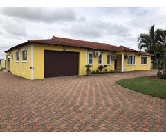 Vende-se magnífica Moradia T4 no condomínio Natureza Belo horizonte