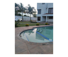 Arrenda-se Belíssima Moradia T4 dentro do condomínio em Tchumene 1 - 3