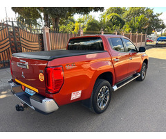 Mitsubishi Triton 4x4 - 5
