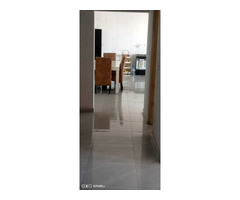 Vende se boa moradia tp3 com pescina bem localizada em Tchumene - 5