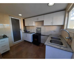 Arrenda-se Belíssima Moradia Duplex T3 no condomínio Golden sands na marginal - 4