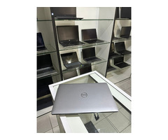 Dell Latitude 5320 - 4
