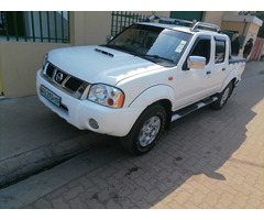 Nissan | Hardbody NP300 | 2015 | Manual | Diesel | 2.5 | 4×4 - 2