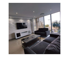 Arrenda-se Luxuoso Apartamento T2 mobilado no condomínio super marés com vista ao mar - 1
