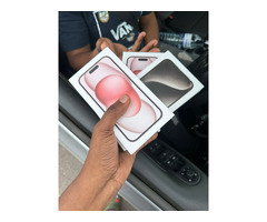 iPhone 15 128GB ( Dual SIM ) selado