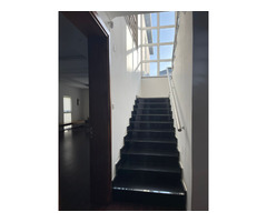 Vende-se luxuosa moradia T4 no condomínio SAFIRA | Cidade da Matola - 4