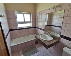 Arrendo luxuosa Moradia Na Sommerschield 2 - 4