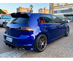 Vende-se Volkswagen Golf 7R 2015 recém chegado - 2
