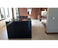 À venda moradia duplex T4 no Triunfo Novo - 4