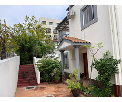 Arrenda-se luxuosa moradia T4 no Condomínio CASA PRÓPRIA - 2