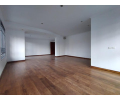 Vende-se vivenda T6 na Sommerchield II | 100% Independente - 4