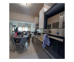 Vende-se belíssimo apartamento T3 no alto-maé - 1