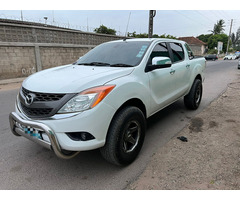 Vendo mazda bt50 automatico 2015
