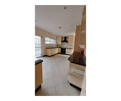 Vende-se moradia T6 na Av. Kenneth Kaunda - Sommerchield I - 3