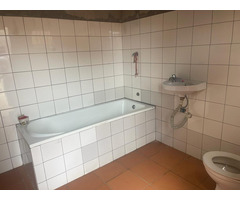 Vende-se casa T2 CMC - Mercado - 3