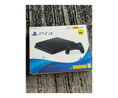 PlayStation 4 Slim 500GB Com 2 Joysticks (  selado  )