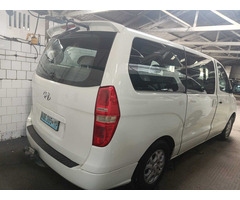 Hyundai | H1 | 2014 | Automático | Diesel | 2.5TD - 3