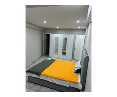 Arrenda-se luxuosa flat T2 mobilado na polana Plaza - 4