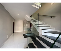 Arrenda-se belíssimo apartamento T3 no triunfo novo - 2