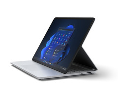 Microsoft Surface Studio 11th Gen Intel®️  Core™️ H35 i7-11370H