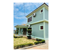 Arrenda-se super Moradia T6 nas Mahotas - 1