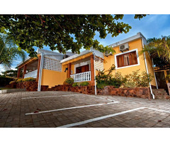 Vende-se condomínio de 5 casas na Praia do Bilene - Macia