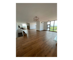 Arrenda-se Belíssimo apartamento duplex T2 no joss village triunfo velho - 1