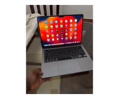 Macbook air 2022 - 1
