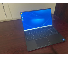 Laptop Dell Vostro i5-11th Gen. Metalizado - 1